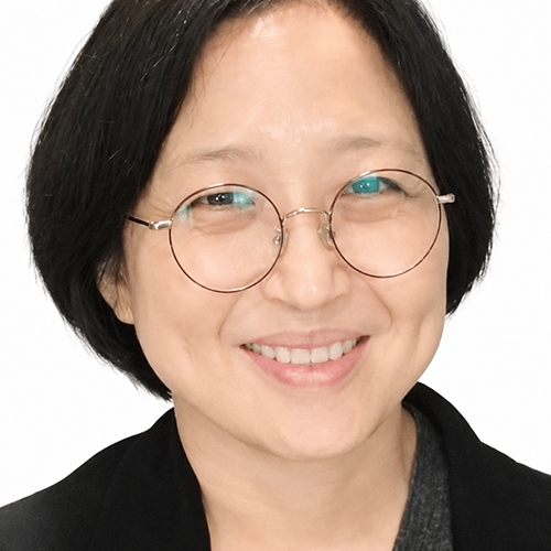�迵 KIM Young